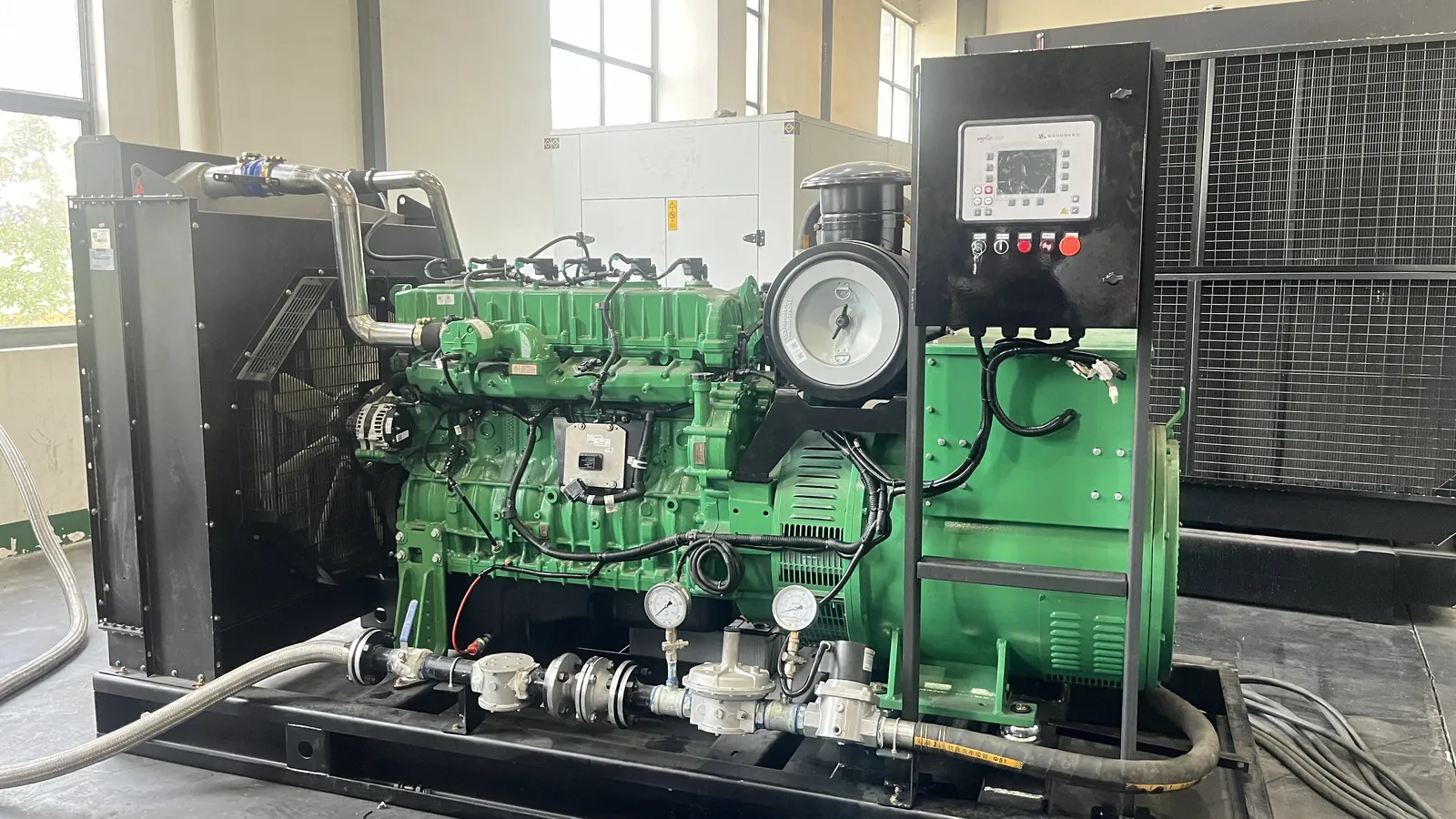 Generator Diesel vs Gas: Yang Mana Patut Anda Pilih?